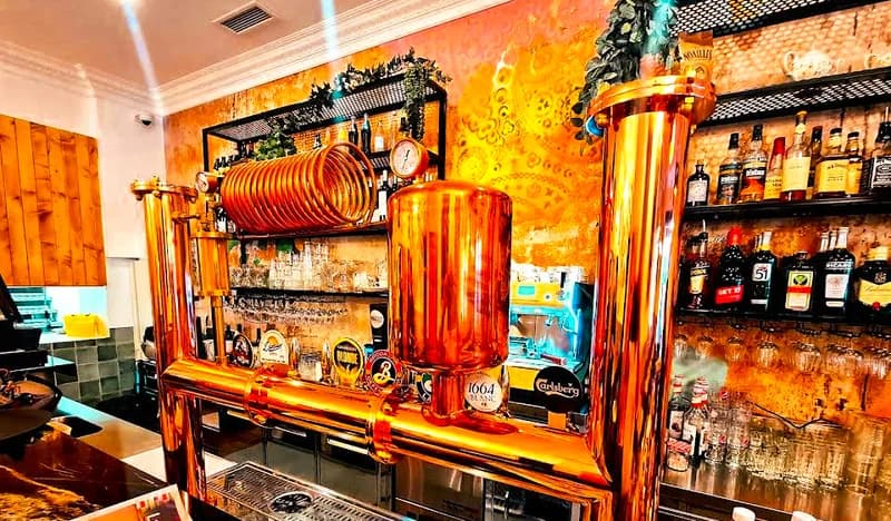 bar
