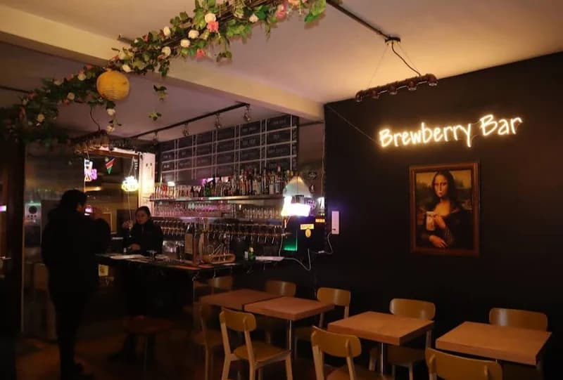bar