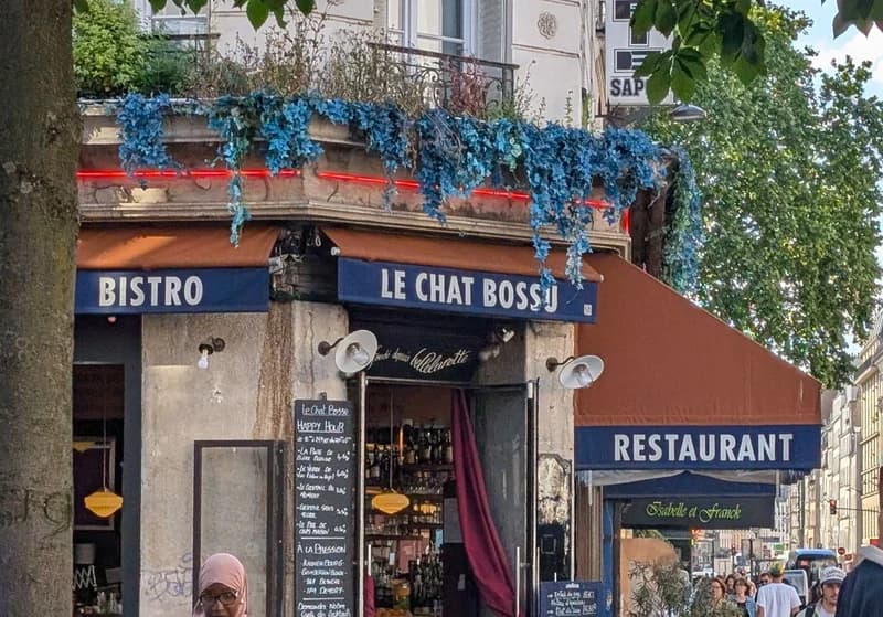 bar