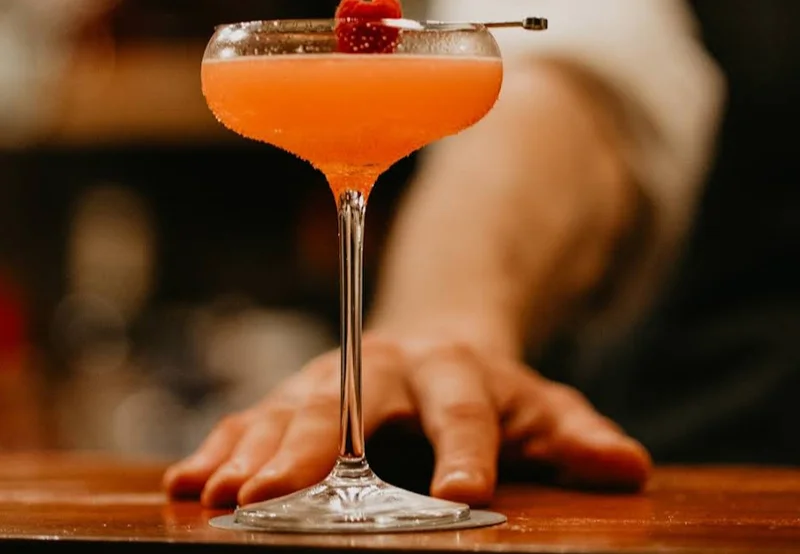 bar