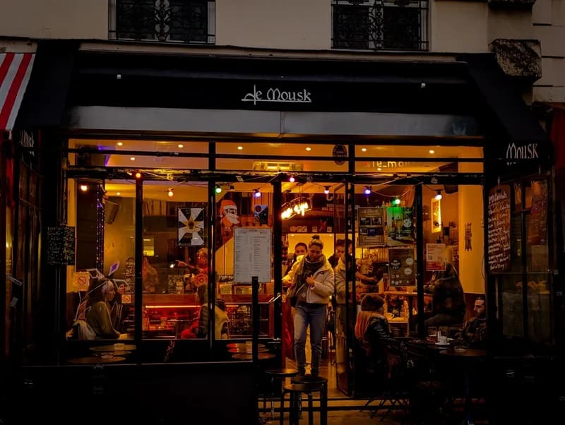 bar