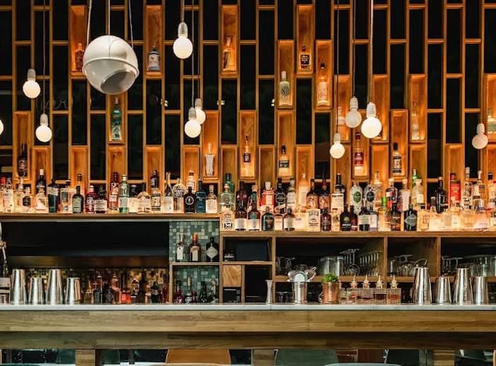 bar