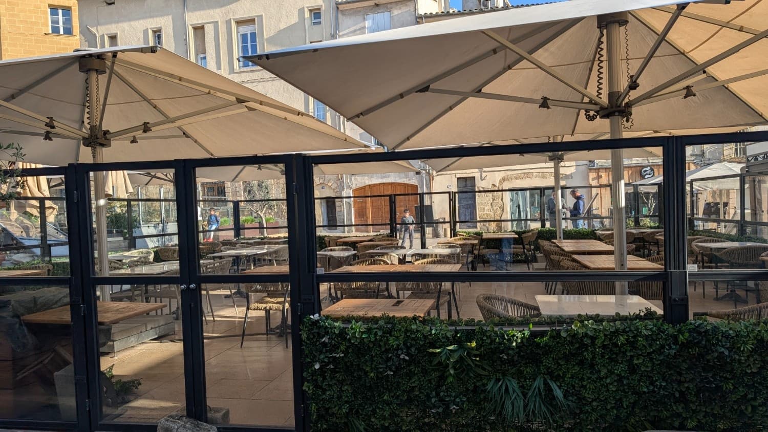 bar